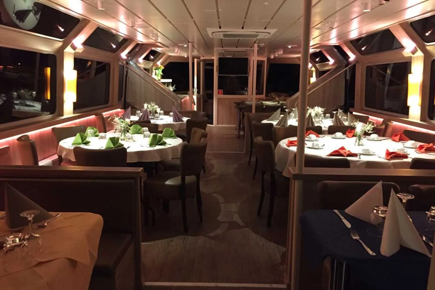 MS Serrahn Deern – Fahrgastschiff Hamburg, Bild 11