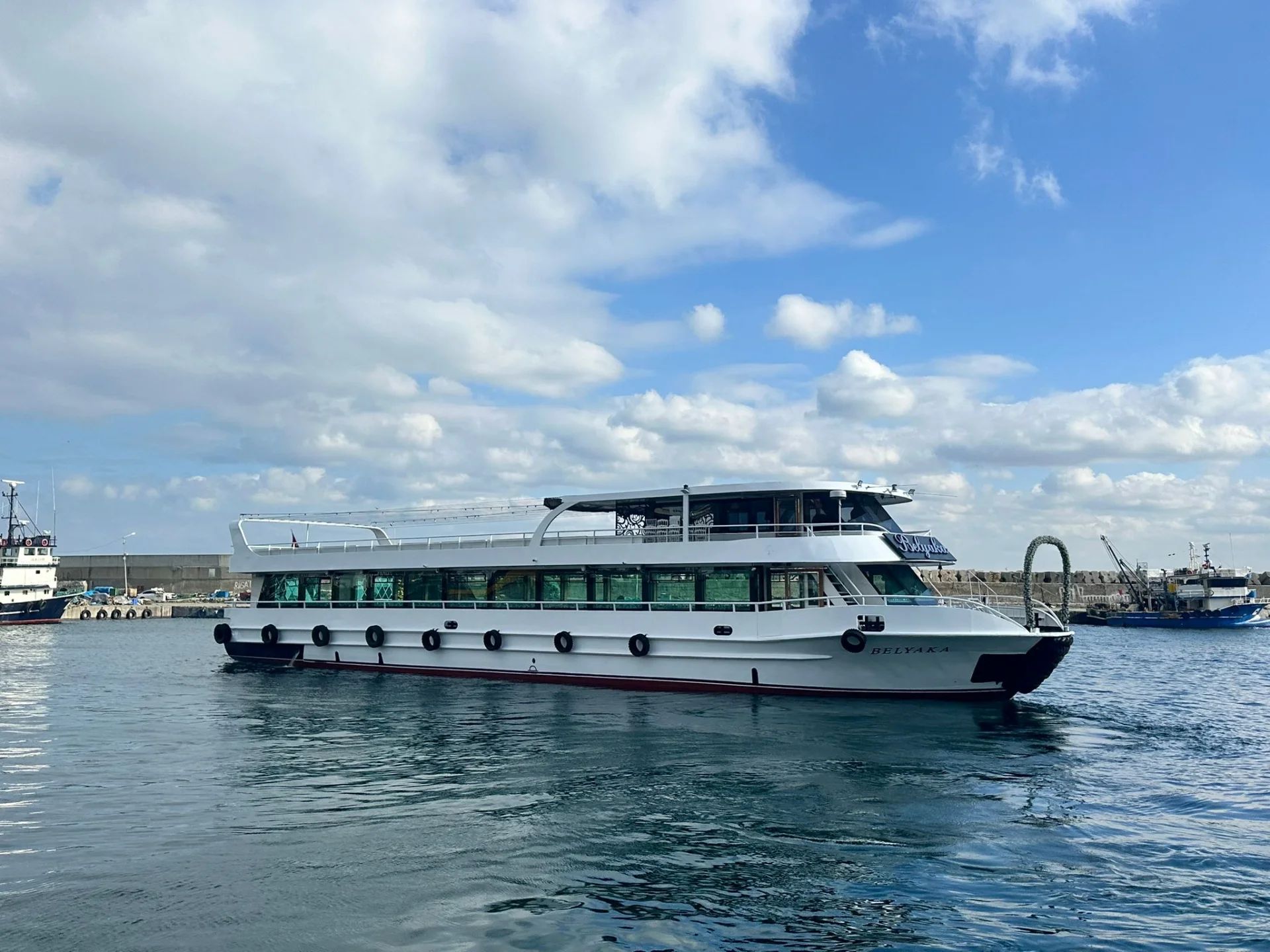 Belyaka – Restaurantschiff Bosporus Istanbul